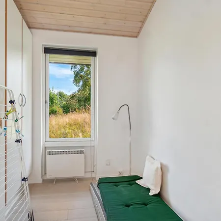 Amazing In Sjllands Odde With 3 Bedrooms Holiday home *