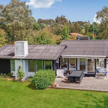 Holiday home Amazing In Sjllands Odde With 3 Bedrooms